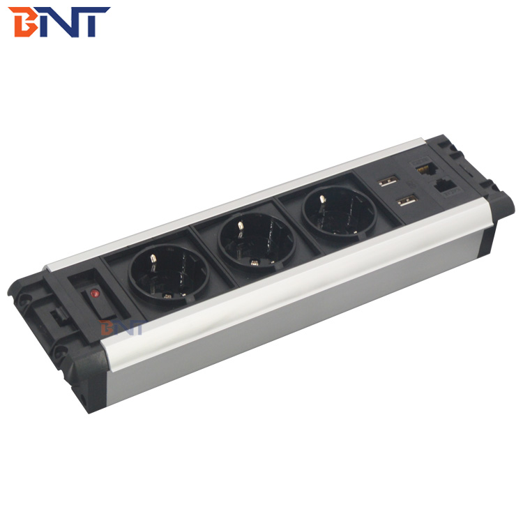 OEM/ODM CE Certified Aluminum alloy USB Power Socket Schuko Plug 10A 2 Outlets IP44 Desktop 2 CN Standards Intelligent Built USB Port